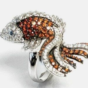 Noir Fish Ring Size 7